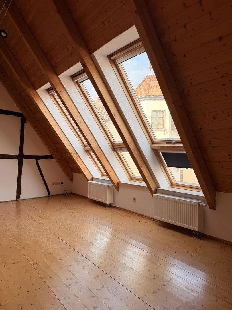 Pronájem bytu 6+1 121 m², Weinheim, Bádensko-Württembersko Pronájem bytu 6+1 121 m², Weinheim, Bádensko-Württembersko