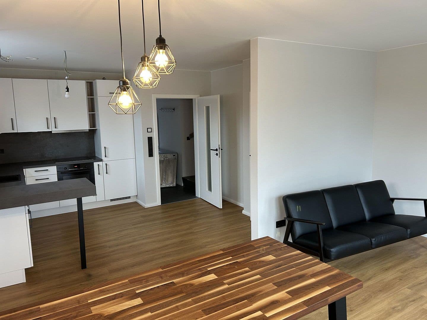 Prodej domu 100 m², pozemek 180 m², Rellingen, Šlesvicko-Holštýnsko Prodej domu 100 m², pozemek 180 m², Rellingen, Šlesvicko-Holštýnsko