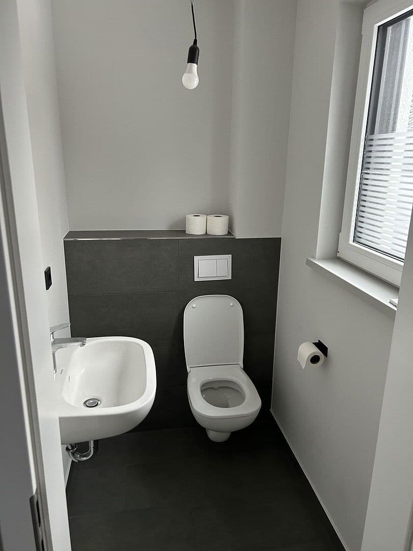 Prodej domu 100 m², pozemek 180 m², Rellingen, Šlesvicko-Holštýnsko Prodej domu 100 m², pozemek 180 m², Rellingen, Šlesvicko-Holštýnsko