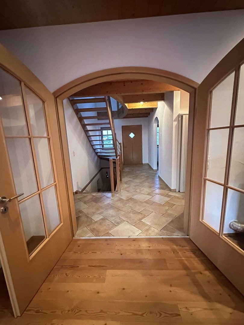 Prodej domu 310 m², pozemek 576 m², St. Leon-Rot, Bádensko-Württembersko Prodej domu 310 m², pozemek 576 m², St. Leon-Rot, Bádensko-Württembersko