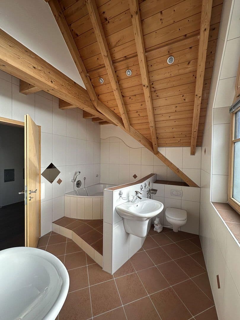 Prodej domu 310 m², pozemek 576 m², St. Leon-Rot, Bádensko-Württembersko Prodej domu 310 m², pozemek 576 m², St. Leon-Rot, Bádensko-Württembersko