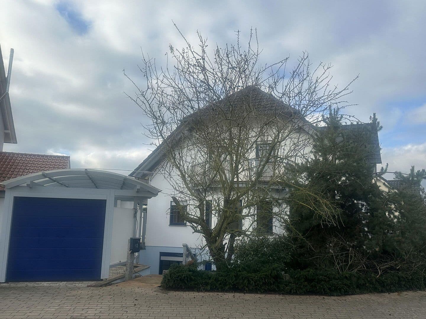 Prodej domu 310 m², pozemek 576 m², St. Leon-Rot, Bádensko-Württembersko Prodej domu 310 m², pozemek 576 m², St. Leon-Rot, Bádensko-Württembersko