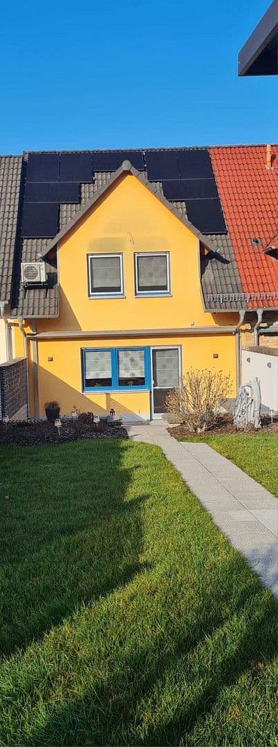 Prodej domu 138 m², pozemek 231 m², Karlsruhe, Bádensko-Württembersko Prodej domu 138 m², pozemek 231 m², Karlsruhe, Bádensko-Württembersko