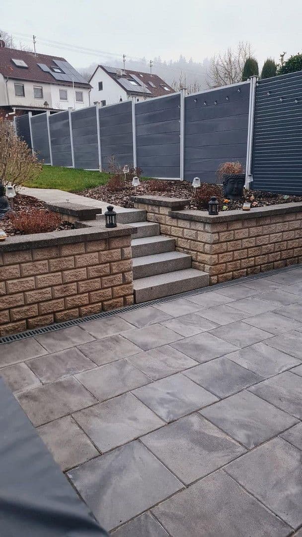 Prodej domu 138 m², pozemek 231 m², Karlsruhe, Bádensko-Württembersko Prodej domu 138 m², pozemek 231 m², Karlsruhe, Bádensko-Württembersko