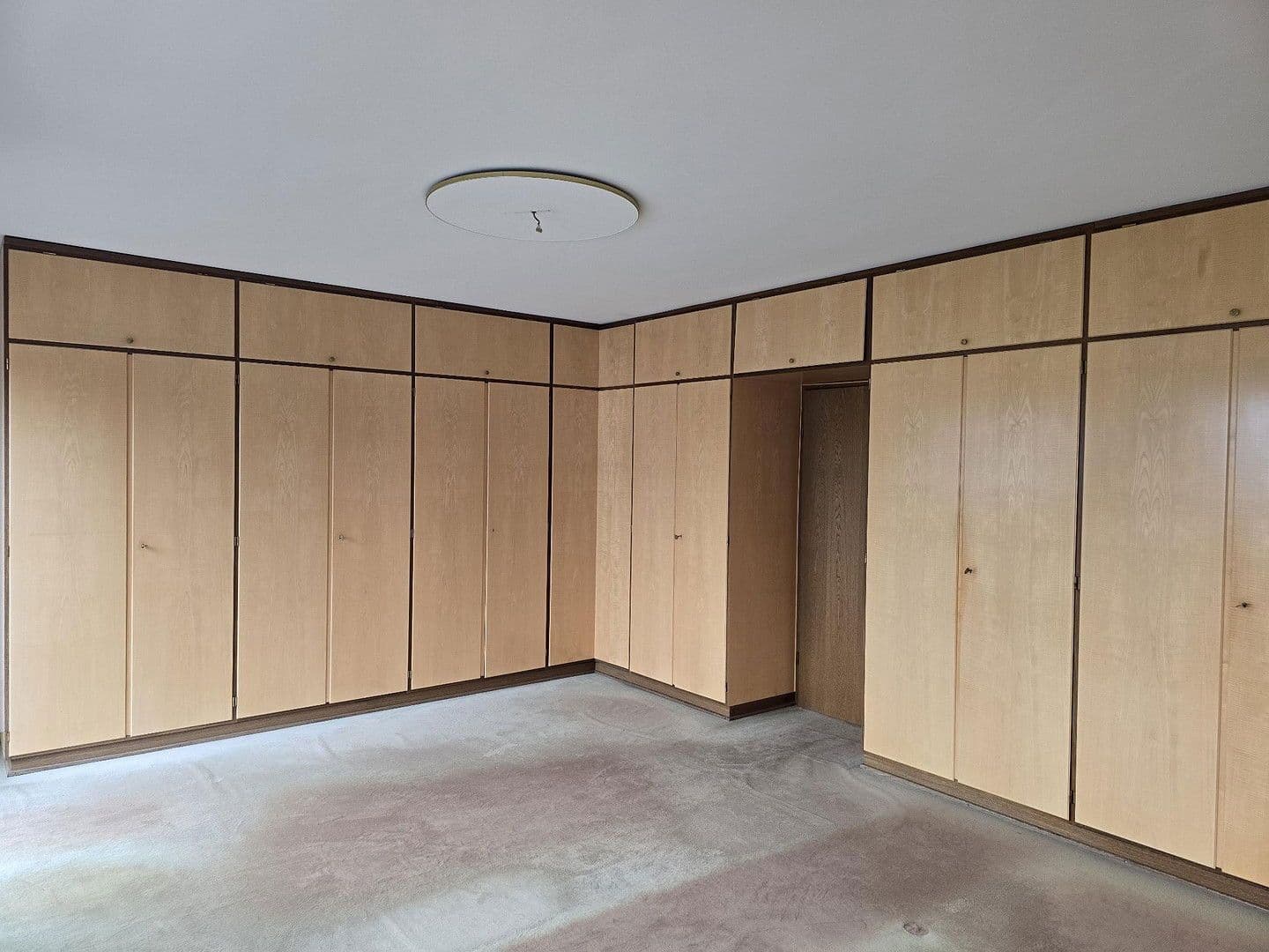 Prodej domu 151 m², pozemek 260 m², Karl-Valentin-Straße 3, Karlsfeld, Bavorsko Prodej domu 151 m², pozemek 260 m², Karl-Valentin-Straße 3, Karlsfeld, Bavorsko