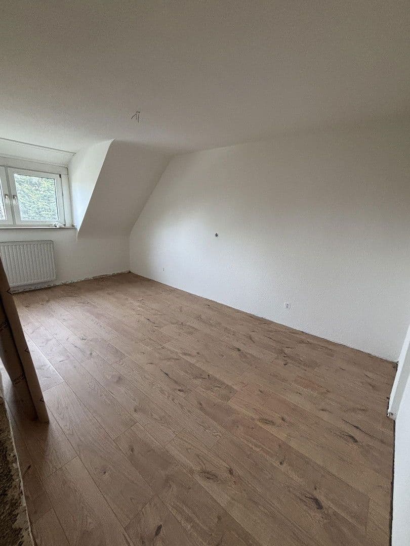 Pronájem bytu 4+1 82 m², Willibrordstraße 69, Herzogenrath, Severní Porýní-Vestfálsko Pronájem bytu 4+1 82 m², Willibrordstraße 69, Herzogenrath, Severní Porýní-Vestfálsko