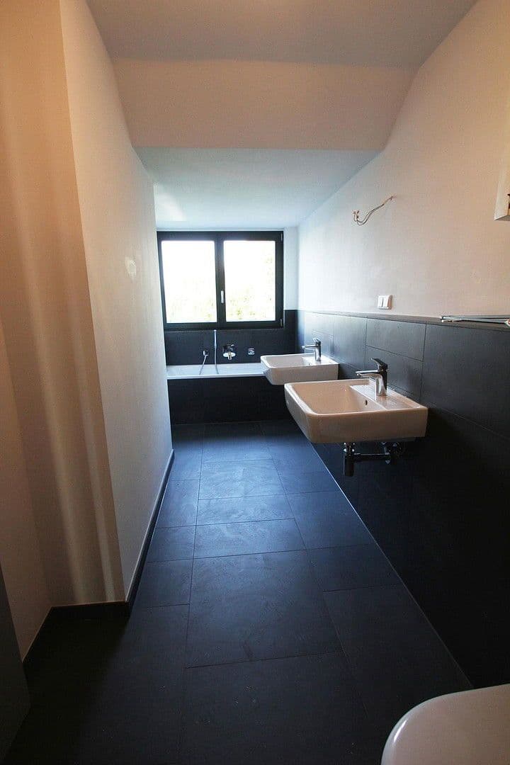 Pronájem domu 125 m², pozemek 405 m², Meerbusch, Severní Porýní-Vestfálsko Pronájem domu 125 m², pozemek 405 m², Meerbusch, Severní Porýní-Vestfálsko