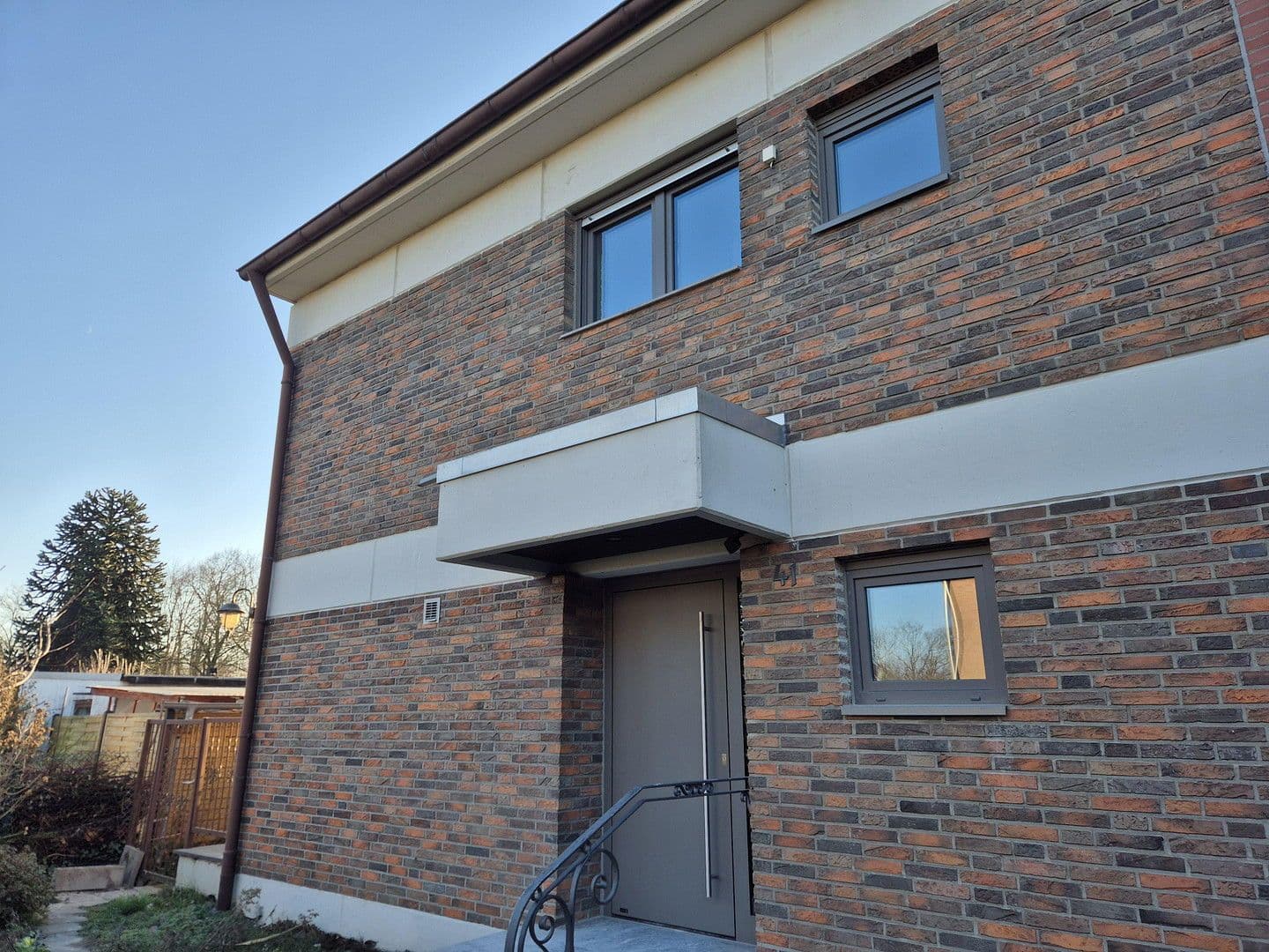 Pronájem domu 200 m², pozemek 315 m², Braunsstraße 41, Mönchengladbach, Severní Porýní-Vestfálsko Pronájem domu 200 m², pozemek 315 m², Braunsstraße 41, Mönchengladbach, Severní Porýní-Vestfálsko