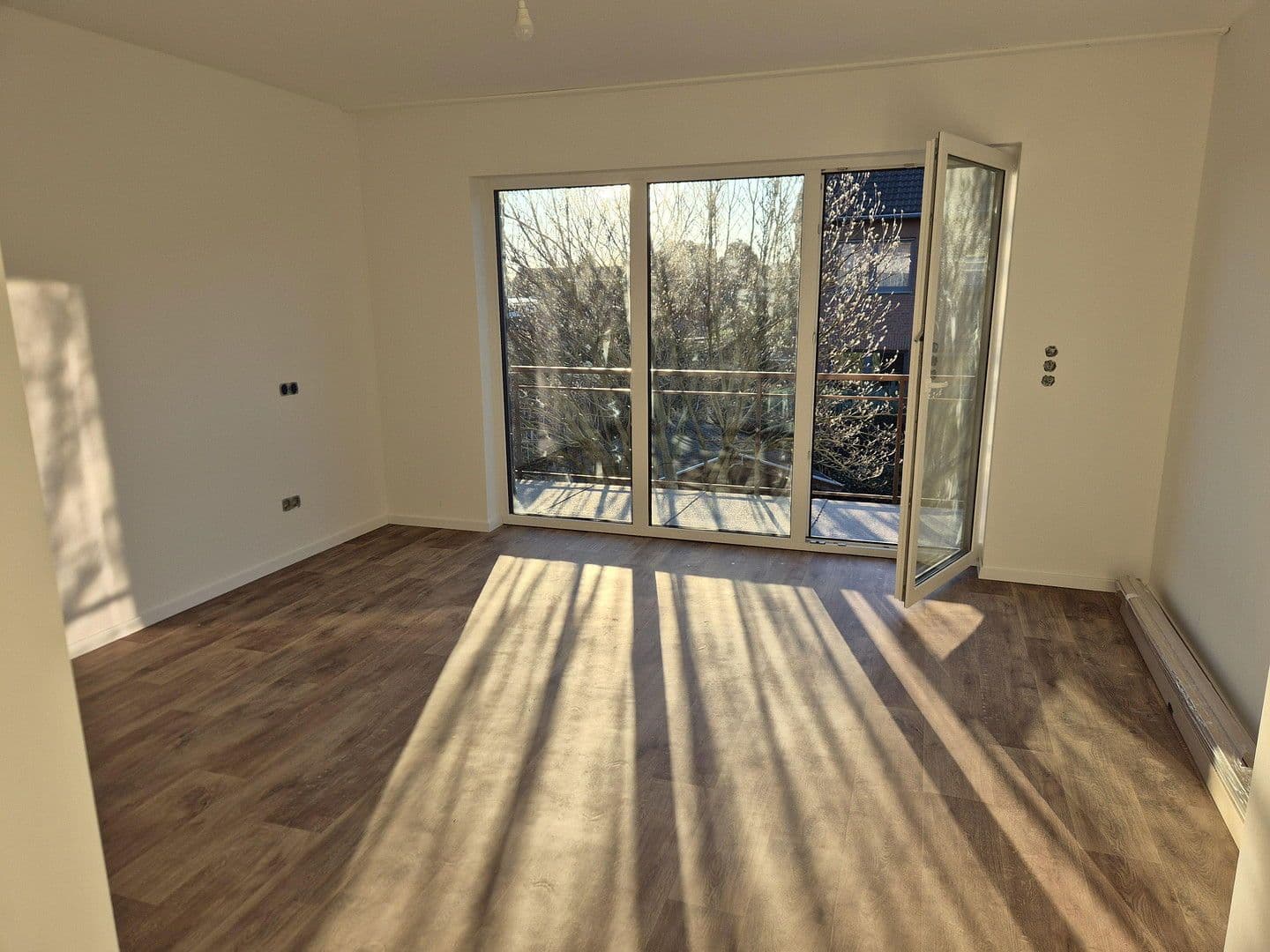 Pronájem domu 200 m², pozemek 315 m², Braunsstraße 41, Mönchengladbach, Severní Porýní-Vestfálsko Pronájem domu 200 m², pozemek 315 m², Braunsstraße 41, Mönchengladbach, Severní Porýní-Vestfálsko