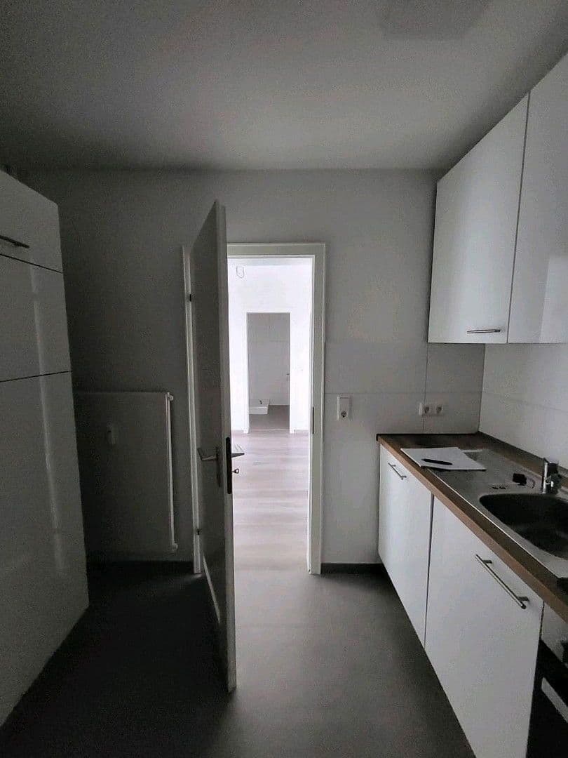Pronájem bytu 2+1 60 m², Göttingen, Dolní Sasko Pronájem bytu 2+1 60 m², Göttingen, Dolní Sasko