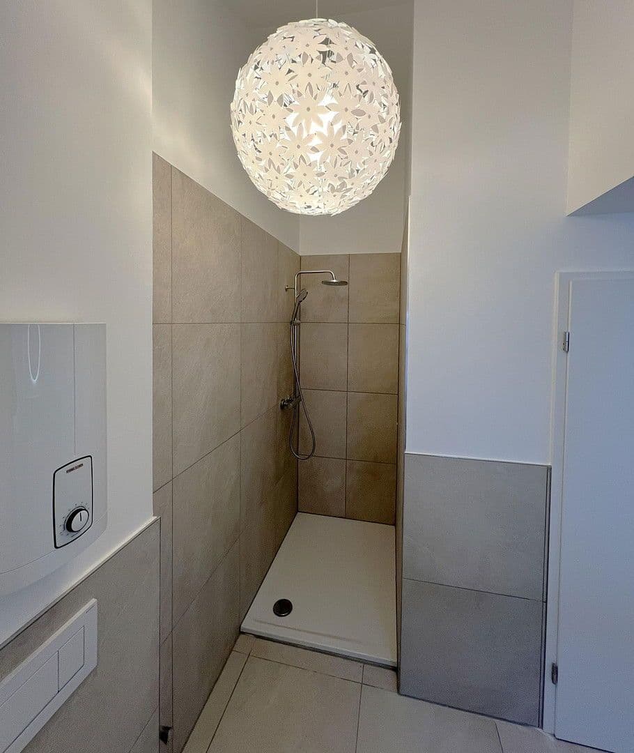 Pronájem bytu 4+1 77 m², Walramstraße 2, Wiesbaden, Hessen Pronájem bytu 4+1 77 m², Walramstraße 2, Wiesbaden, Hessen