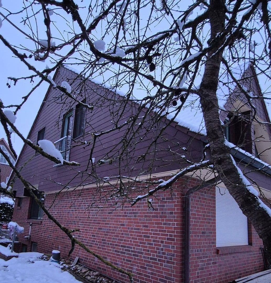 Prodej domu 170 m², pozemek 1.483 m², Lüneburg, Dolní Sasko Prodej domu 170 m², pozemek 1.483 m², Lüneburg, Dolní Sasko