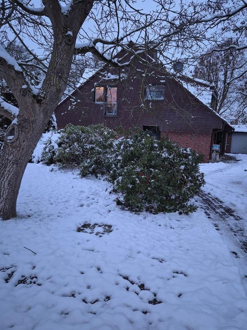 Prodej domu 170 m², pozemek 1.483 m², Lüneburg, Dolní Sasko Prodej domu 170 m², pozemek 1.483 m², Lüneburg, Dolní Sasko