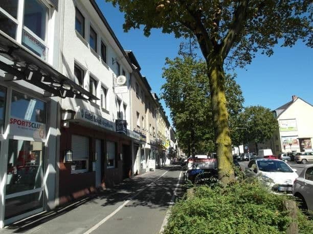 Pronájem nebytového prostoru 290 m², Bergisch-Gladbacher Str. 629, Köln, Severní Porýní-Vestfálsko Pronájem nebytového prostoru 290 m², Bergisch-Gladbacher Str. 629, Köln, Severní Porýní-Vestfálsko