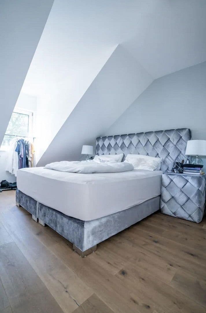 Pronájem bytu 2+kk 74 m², Ebersberger Straße 15, Schwaberwegen, Bavorsko Pronájem bytu 2+kk 74 m², Ebersberger Straße 15, Schwaberwegen, Bavorsko