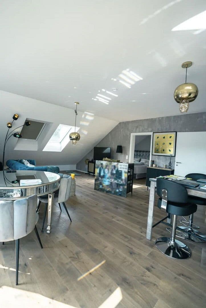 Pronájem bytu 2+kk 74 m², Ebersberger Straße 15, Schwaberwegen, Bavorsko Pronájem bytu 2+kk 74 m², Ebersberger Straße 15, Schwaberwegen, Bavorsko