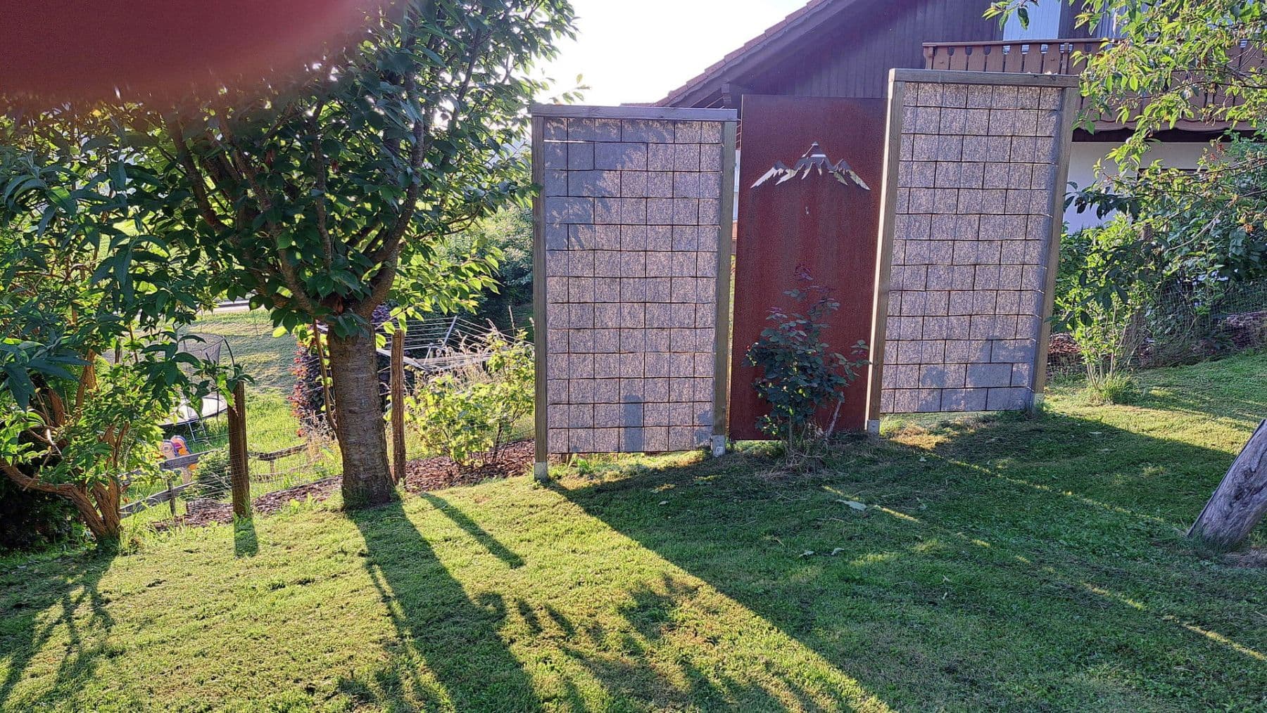 Prodej domu 293 m², pozemek 1.063 m², Ronsberg, Bavorsko Prodej domu 293 m², pozemek 1.063 m², Ronsberg, Bavorsko