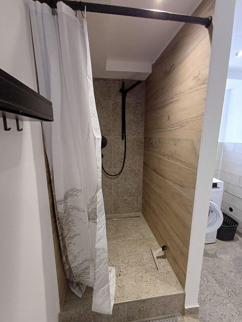 Prodej domu 293 m², pozemek 1.063 m², Ronsberg, Bavorsko Prodej domu 293 m², pozemek 1.063 m², Ronsberg, Bavorsko