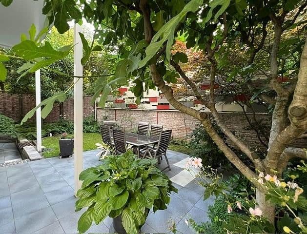 Prodej bytu 4+1 114 m², Frankfurt, Hessen Prodej bytu 4+1 114 m², Frankfurt, Hessen