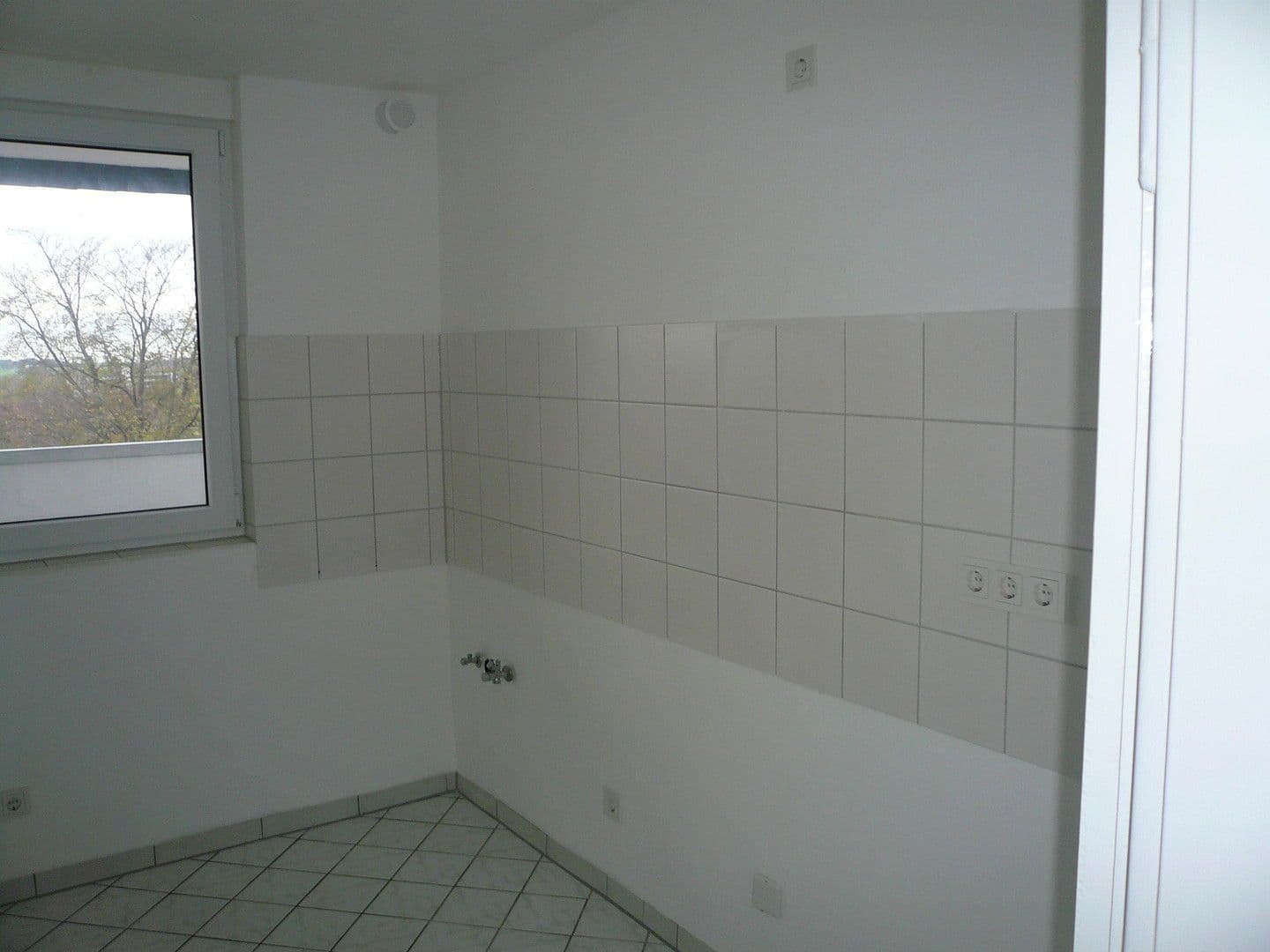 Pronájem bytu 2+1 71 m², Heiligenhaus, Severní Porýní-Vestfálsko Pronájem bytu 2+1 71 m², Heiligenhaus, Severní Porýní-Vestfálsko