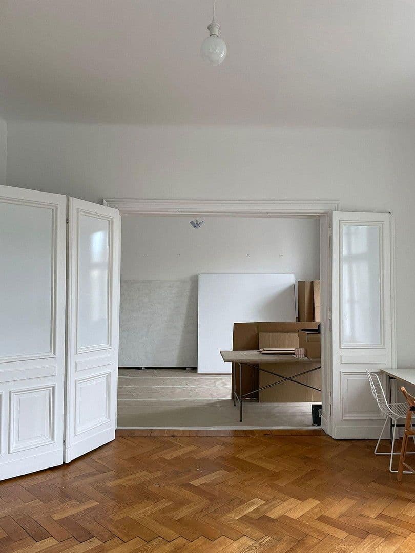 Pronájem bytu 4+1 137 m², Berlin, Berlín Pronájem bytu 4+1 137 m², Berlin, Berlín