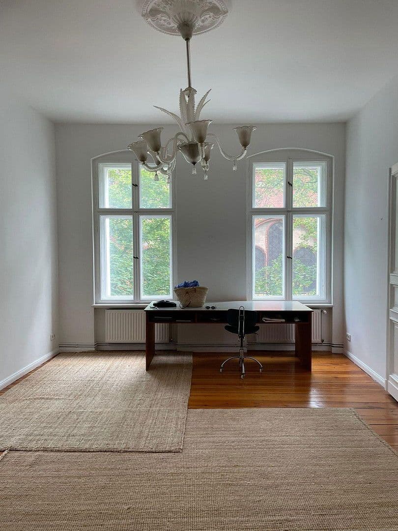 Pronájem bytu 4+1 137 m², Berlin, Berlín Pronájem bytu 4+1 137 m², Berlin, Berlín