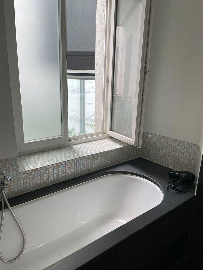 Pronájem bytu 4+1 137 m², Berlin, Berlín Pronájem bytu 4+1 137 m², Berlin, Berlín