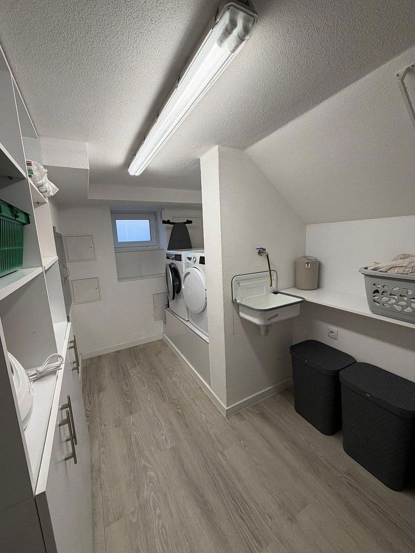 Prodej domu 290 m², pozemek 500 m², Mutterstadt, Porýní-Falc Prodej domu 290 m², pozemek 500 m², Mutterstadt, Porýní-Falc