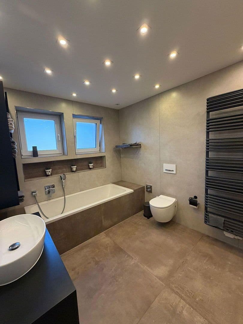 Prodej domu 290 m², pozemek 500 m², Mutterstadt, Porýní-Falc Prodej domu 290 m², pozemek 500 m², Mutterstadt, Porýní-Falc