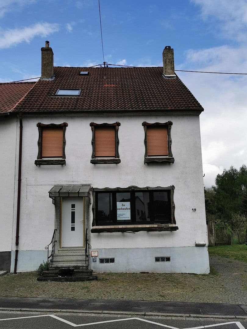 Prodej domu 220 m², pozemek 1.038 m², Blieskastel, Země Sársko Prodej domu 220 m², pozemek 1.038 m², Blieskastel, Země Sársko