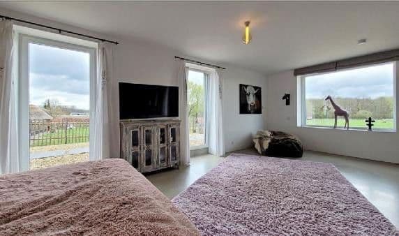 Prodej domu 450 m², pozemek 32.000 m², Niederkrüchten, Severní Porýní-Vestfálsko Prodej domu 450 m², pozemek 32.000 m², Niederkrüchten, Severní Porýní-Vestfálsko