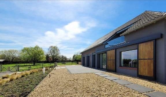 Prodej domu 450 m², pozemek 32.000 m², Niederkrüchten, Severní Porýní-Vestfálsko Prodej domu 450 m², pozemek 32.000 m², Niederkrüchten, Severní Porýní-Vestfálsko