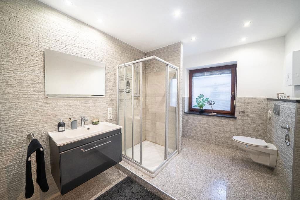 Prodej bytu 2+1 68 m², Romerstraße 82, Konz, Porýní-Falc Prodej bytu 2+1 68 m², Romerstraße 82, Konz, Porýní-Falc