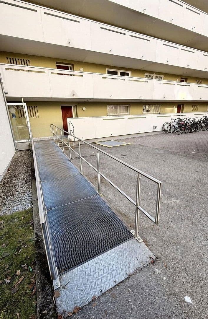 Prodej bytu 3+1 63 m², Schaffhauser Str. 12, München, Bavorsko Prodej bytu 3+1 63 m², Schaffhauser Str. 12, München, Bavorsko