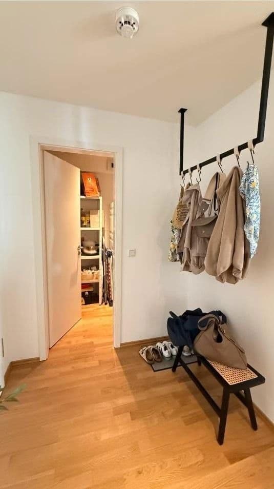 Pronájem bytu 2+1 76 m², Hannover, Dolní Sasko Pronájem bytu 2+1 76 m², Hannover, Dolní Sasko