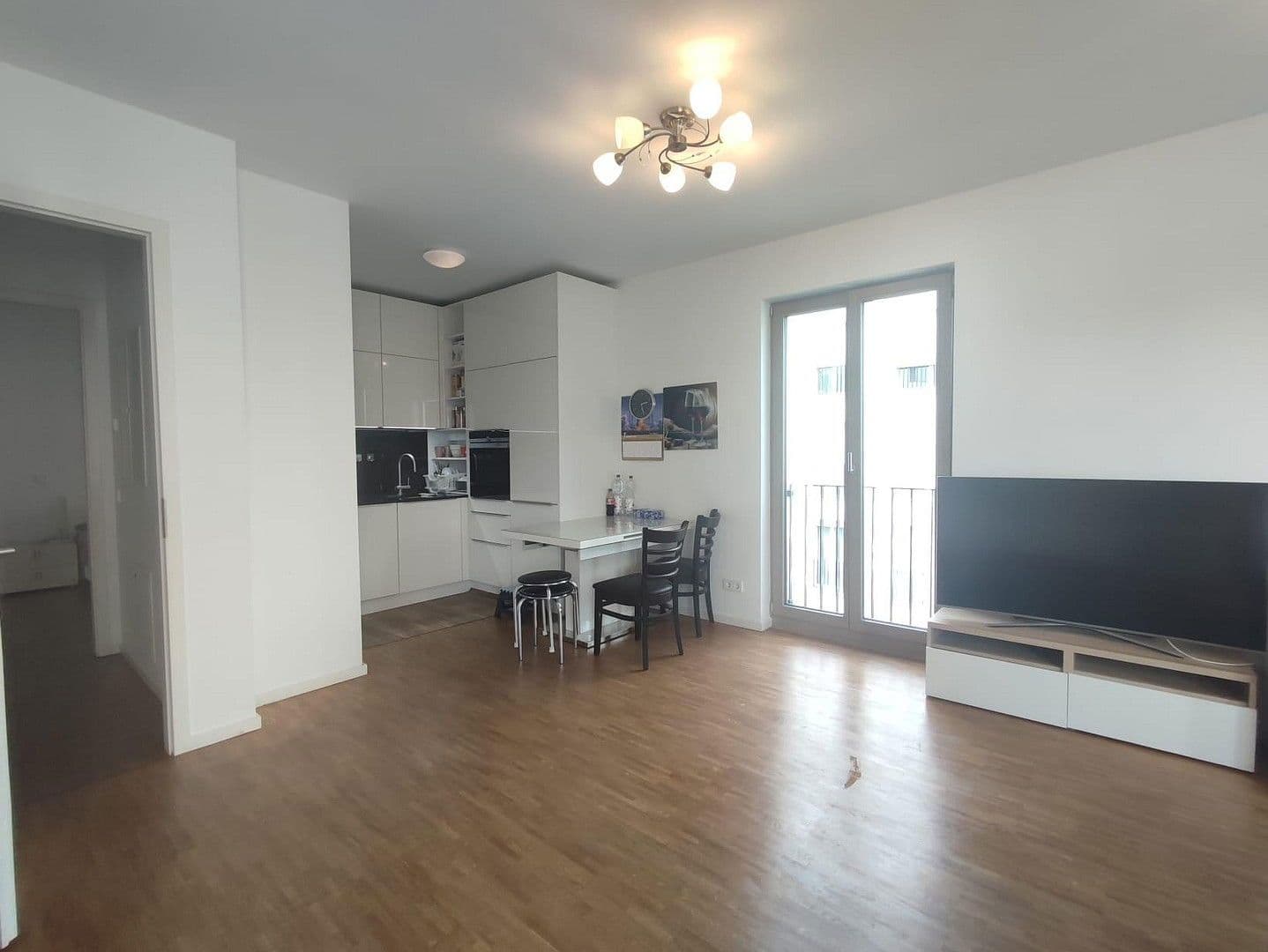 Pronájem bytu 3+1 74 m², Römischer Ring 48, Frankfurt am Main, Hessen Pronájem bytu 3+1 74 m², Römischer Ring 48, Frankfurt am Main, Hessen
