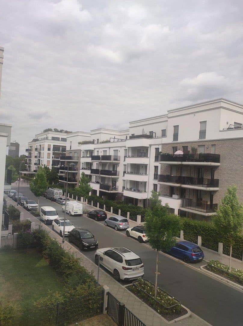 Pronájem bytu 3+1 74 m², Römischer Ring 48, Frankfurt am Main, Hessen Pronájem bytu 3+1 74 m², Römischer Ring 48, Frankfurt am Main, Hessen