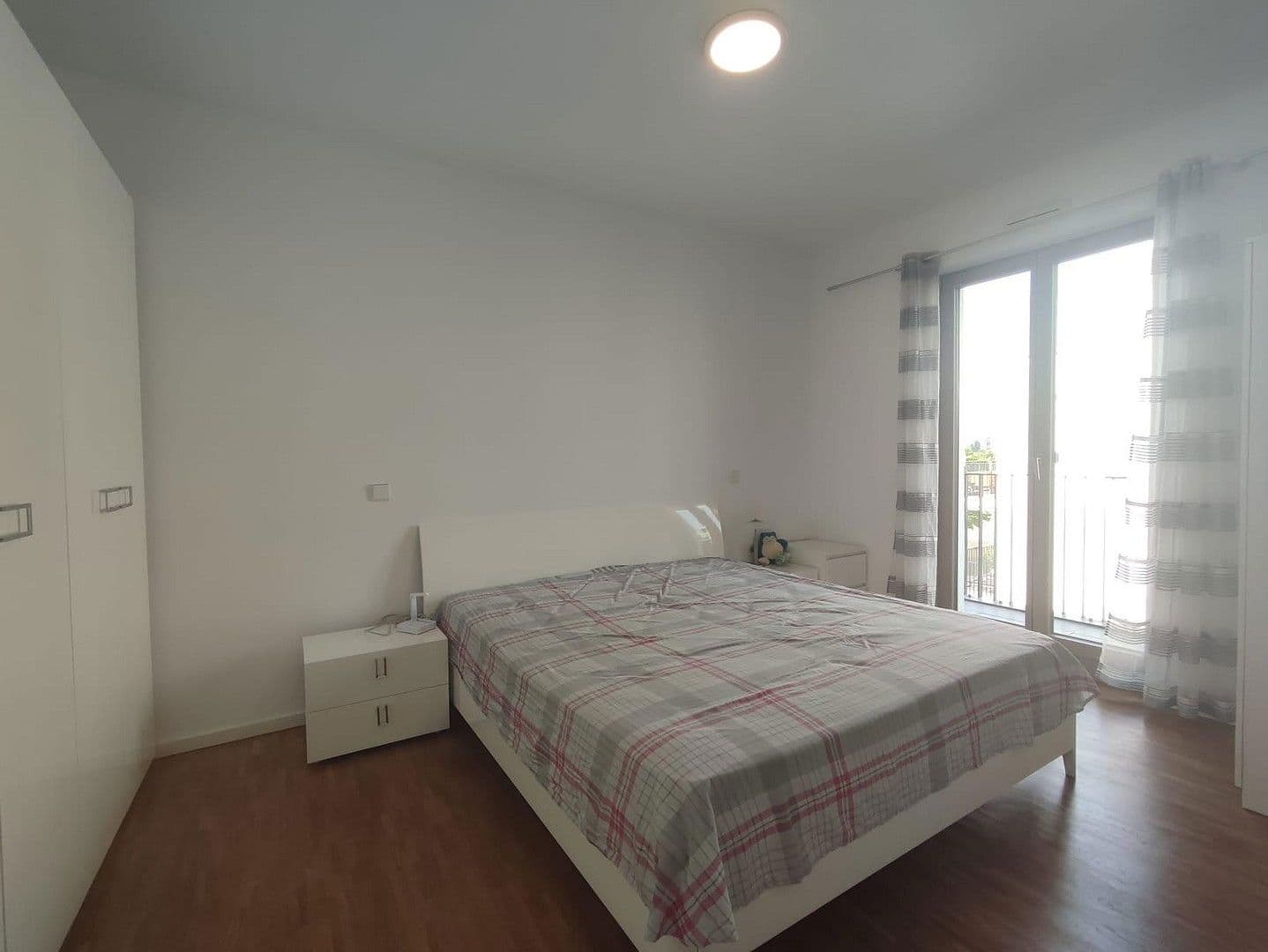 Pronájem bytu 3+1 74 m², Römischer Ring 48, Frankfurt am Main, Hessen Pronájem bytu 3+1 74 m², Römischer Ring 48, Frankfurt am Main, Hessen