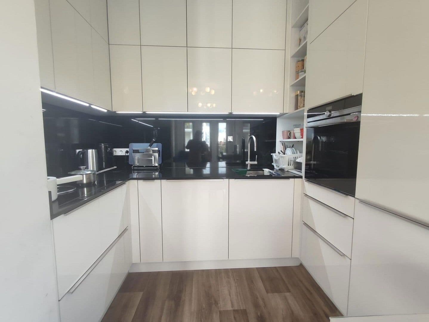 Pronájem bytu 3+1 74 m², Römischer Ring 48, Frankfurt am Main, Hessen Pronájem bytu 3+1 74 m², Römischer Ring 48, Frankfurt am Main, Hessen