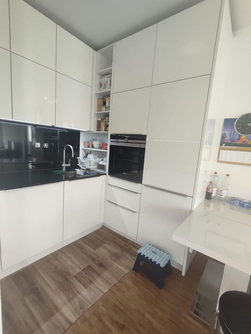 Pronájem bytu 3+1 74 m², Römischer Ring 48, Frankfurt am Main, Hessen Pronájem bytu 3+1 74 m², Römischer Ring 48, Frankfurt am Main, Hessen