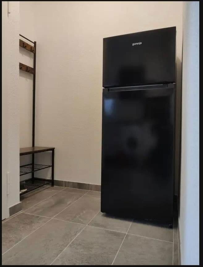 Pronájem bytu 1+1 32 m², Deidesheimer Straße 15, Stuttgart Weilimdorf, Bádensko-Württembersko Pronájem bytu 1+1 32 m², Deidesheimer Straße 15, Stuttgart Weilimdorf, Bádensko-Württembersko