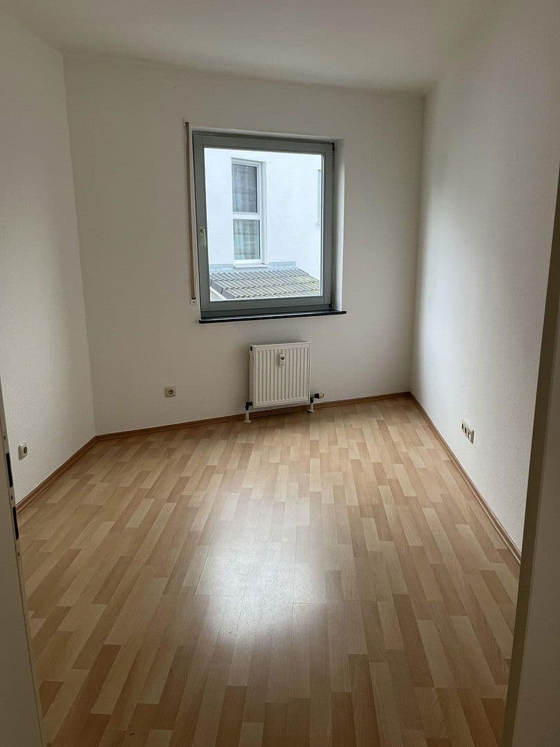 Pronájem bytu 3+1 96 m², Niedernhausen, Hessen Pronájem bytu 3+1 96 m², Niedernhausen, Hessen