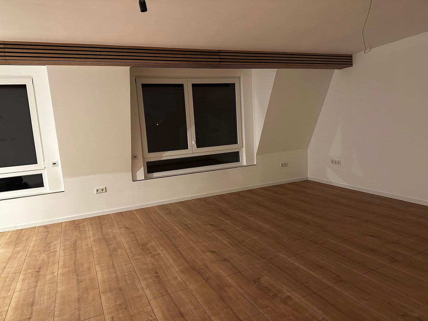 Pronájem bytu 2+kk 78 m², Essen, Severní Porýní-Vestfálsko Pronájem bytu 2+kk 78 m², Essen, Severní Porýní-Vestfálsko