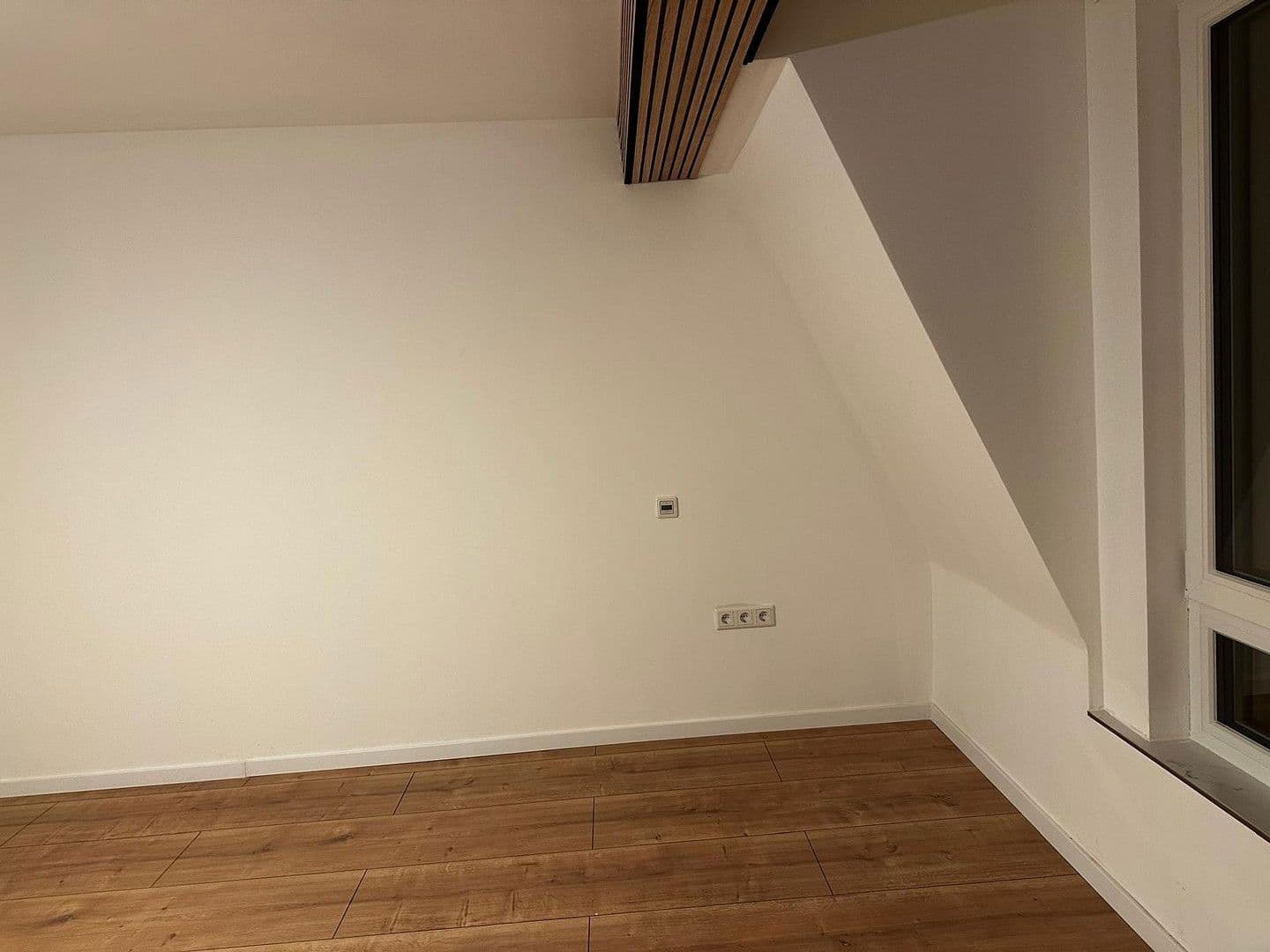 Pronájem bytu 2+kk 78 m², Essen, Severní Porýní-Vestfálsko Pronájem bytu 2+kk 78 m², Essen, Severní Porýní-Vestfálsko