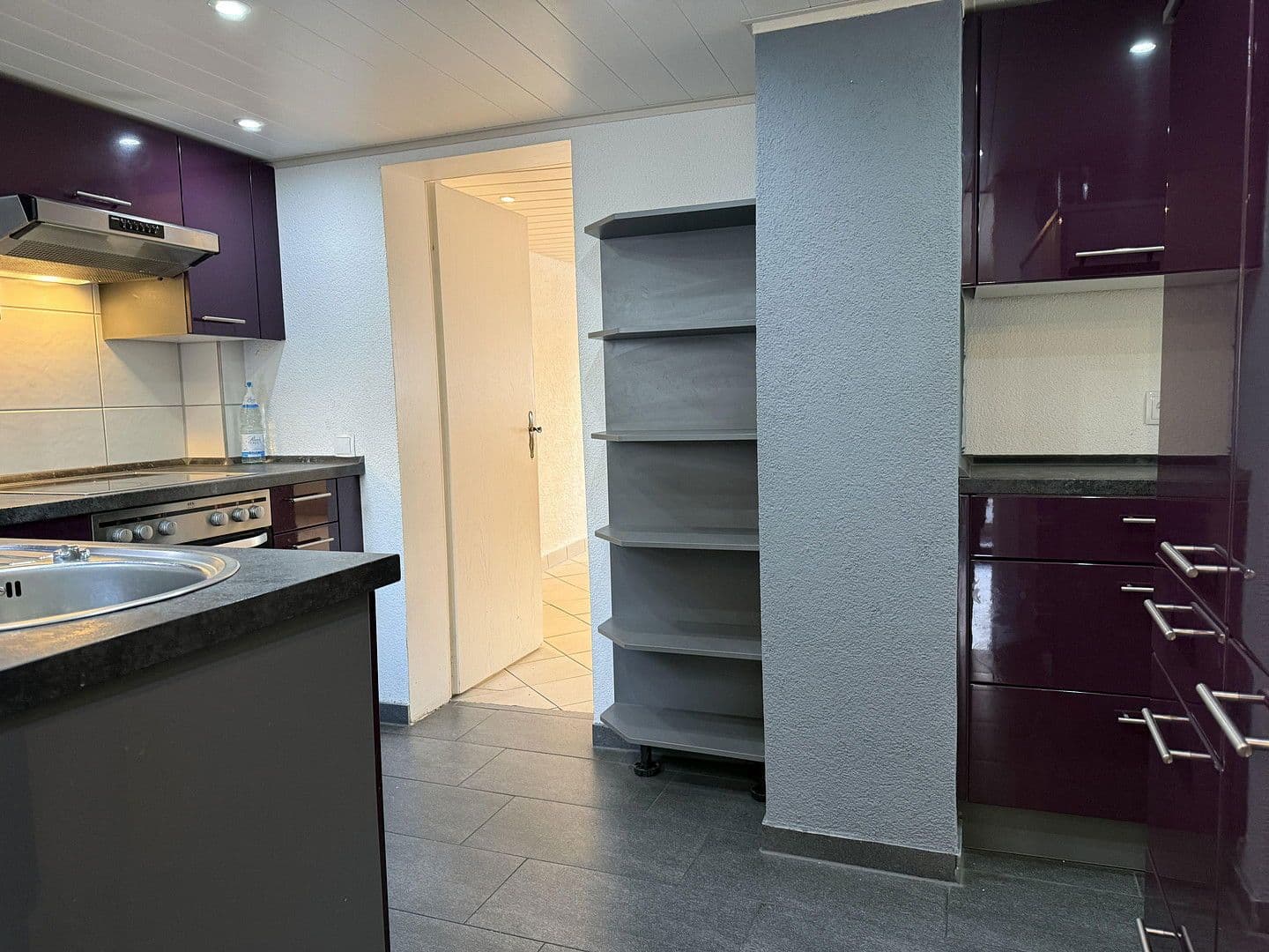 Prodej domu 100 m², pozemek 398 m², Heilbronn, Bádensko-Württembersko Prodej domu 100 m², pozemek 398 m², Heilbronn, Bádensko-Württembersko