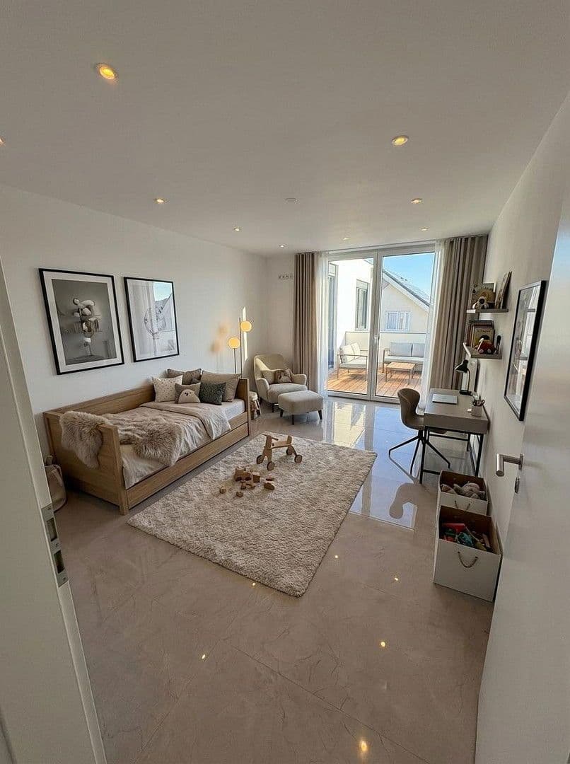 Pronájem domu 283 m², pozemek 657 m², Himmelsborn 19, Habichtswald, Hessen Pronájem domu 283 m², pozemek 657 m², Himmelsborn 19, Habichtswald, Hessen