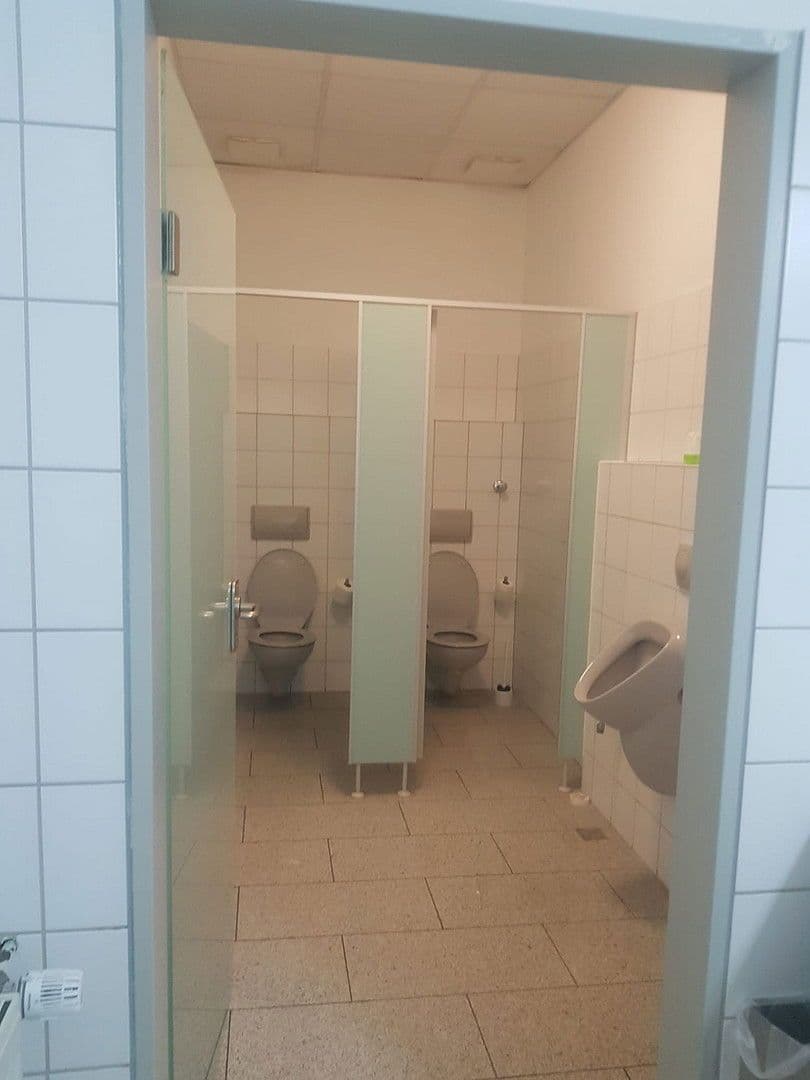 Pronájem kanceláře 84 m², Freiherr-vom-Stein-Straße 131, Mülheim an der Ruhr, Severní Porýní-Vestfálsko Pronájem kanceláře 84 m², Freiherr-vom-Stein-Straße 131, Mülheim an der Ruhr, Severní Porýní-Vestfálsko