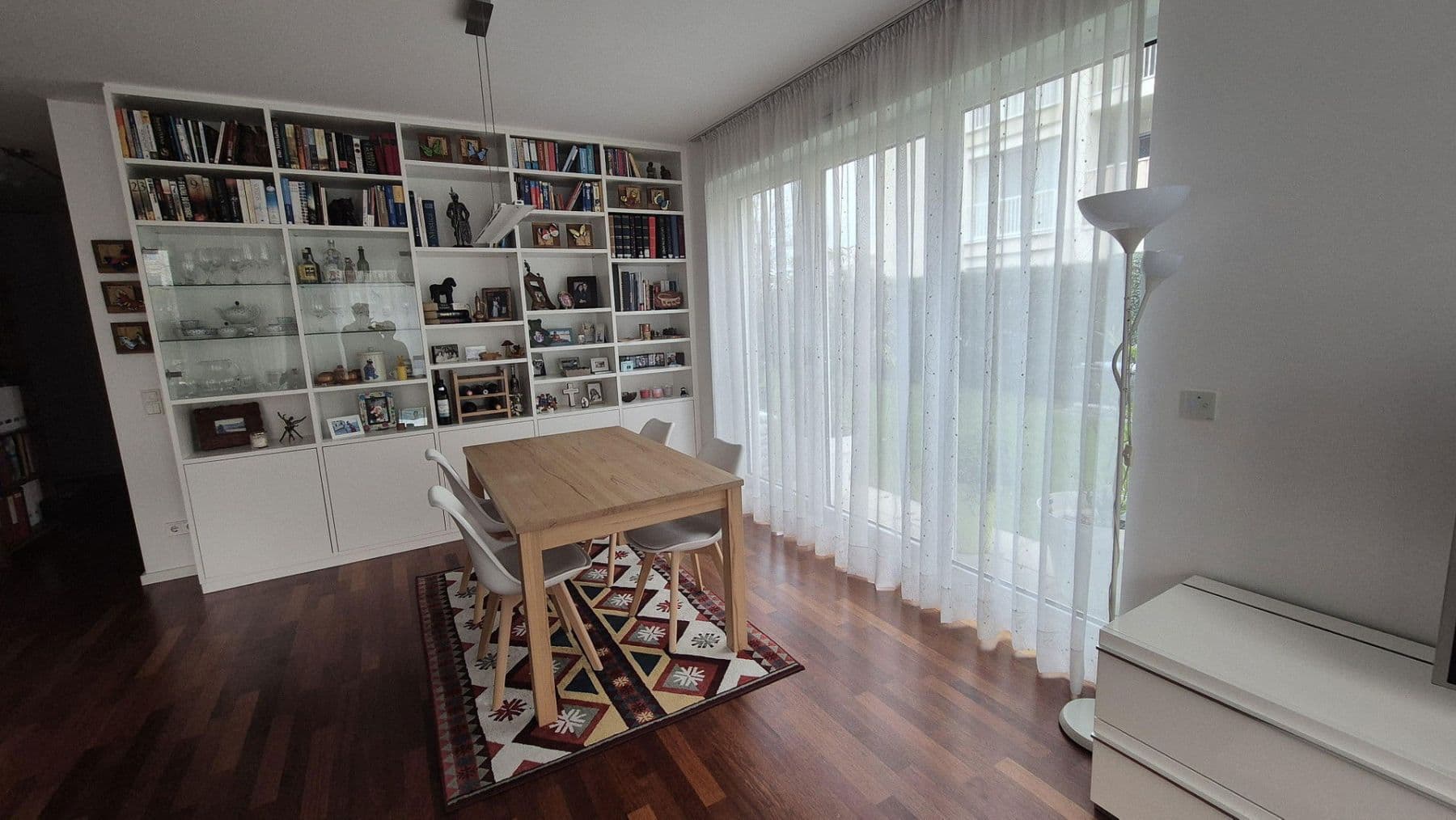 Prodej bytu 4+1 119 m², Friedrich-Dessauer-Str., Frankfurt am Main, Hessen Prodej bytu 4+1 119 m², Friedrich-Dessauer-Str., Frankfurt am Main, Hessen