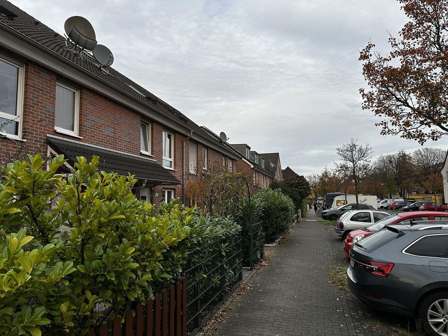 Pronájem domu 145 m², pozemek 370 m², Franz-Raveaux-Straße 32, Köln, Severní Porýní-Vestfálsko Pronájem domu 145 m², pozemek 370 m², Franz-Raveaux-Straße 32, Köln, Severní Porýní-Vestfálsko