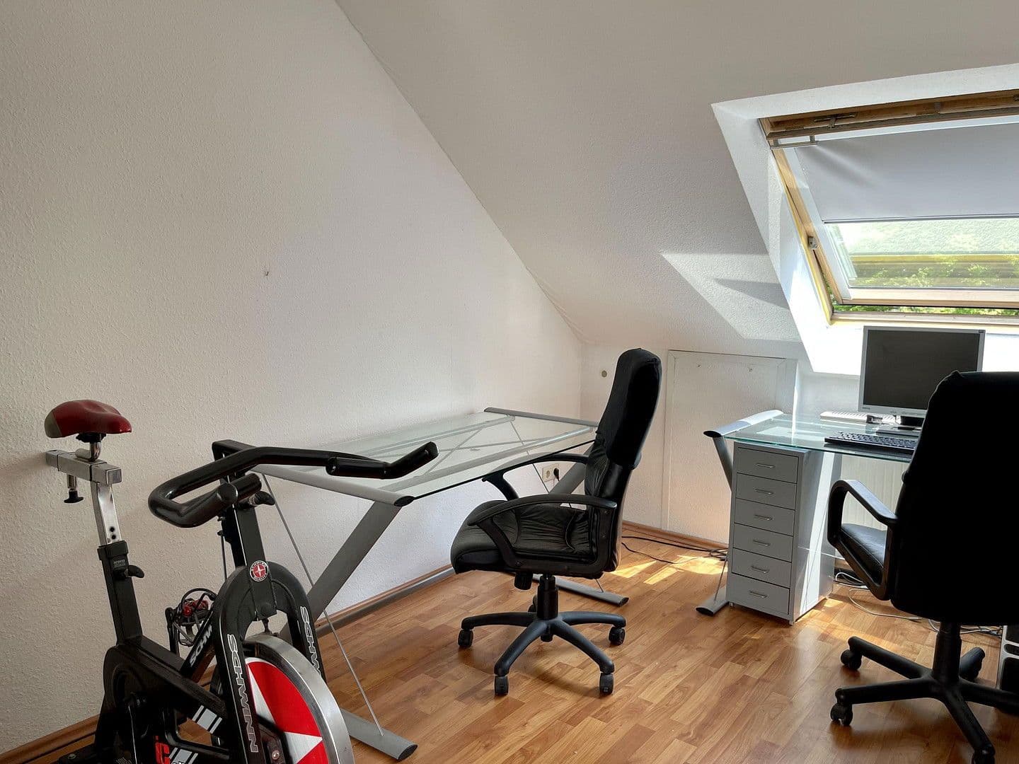 Pronájem domu 145 m², pozemek 370 m², Franz-Raveaux-Straße 32, Köln, Severní Porýní-Vestfálsko Pronájem domu 145 m², pozemek 370 m², Franz-Raveaux-Straße 32, Köln, Severní Porýní-Vestfálsko